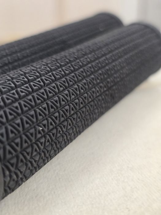 Грипсы cube acid trail grips