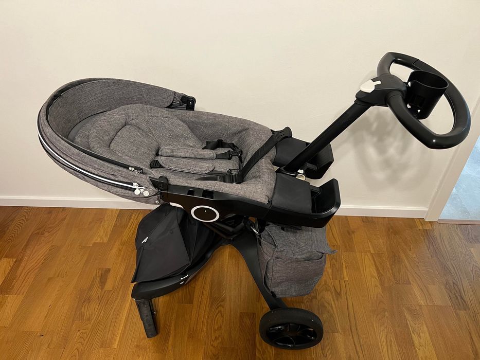 Cărucior stokke v6