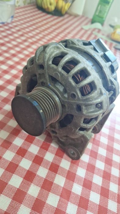 Alternator OEM Dacia logan 0.9 TCE original renault nissan