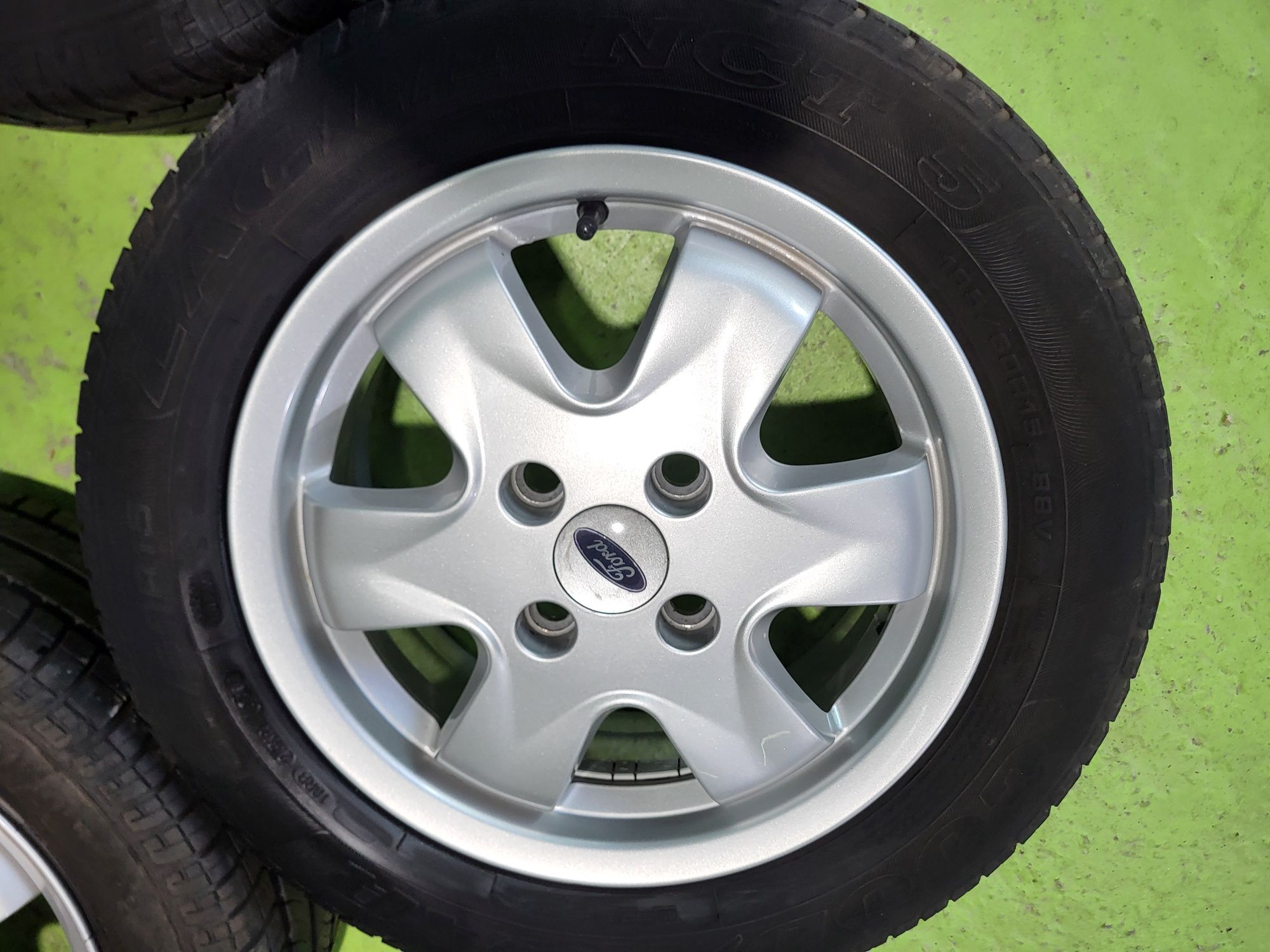 15 4x108 Ford лети джанти 4х108 форд