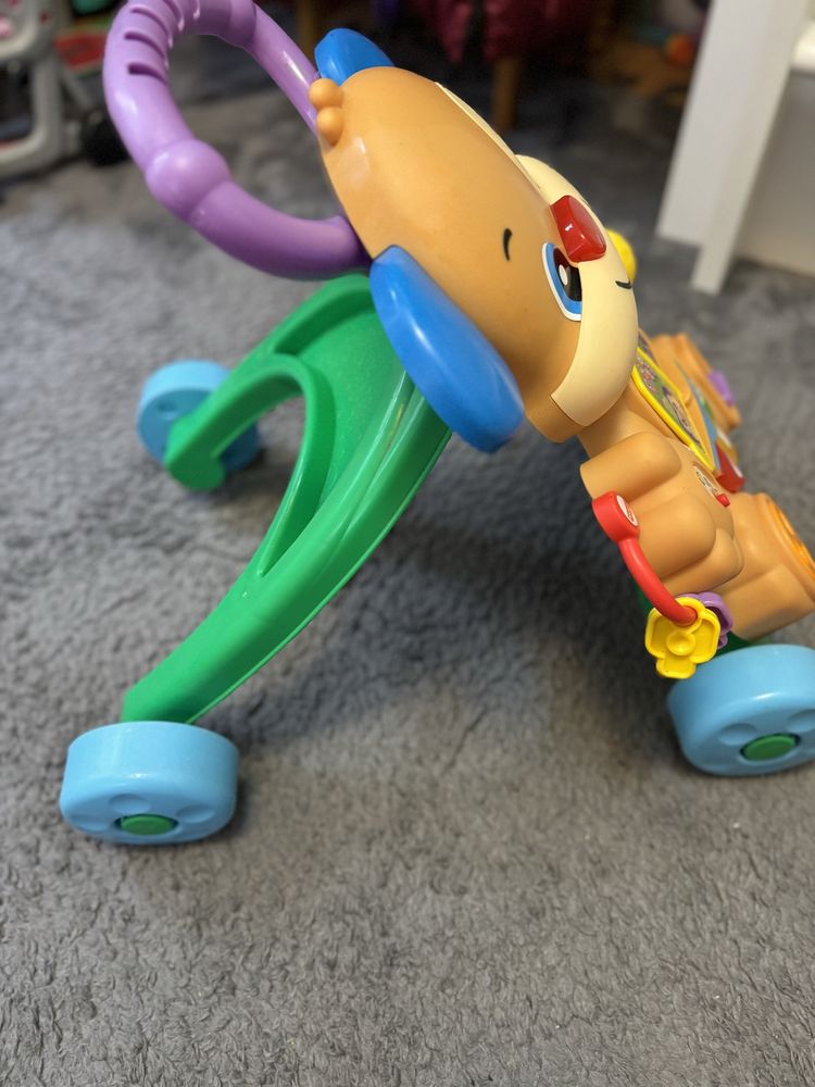 Музикална проходилка ( уокър) Fisher Price