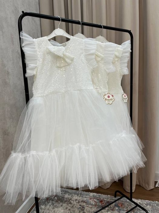 Платье на девочек