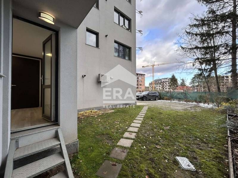 Дава се под наем Офис в София, Витоша - 111 кв.м за 1650 € - Снимка #8