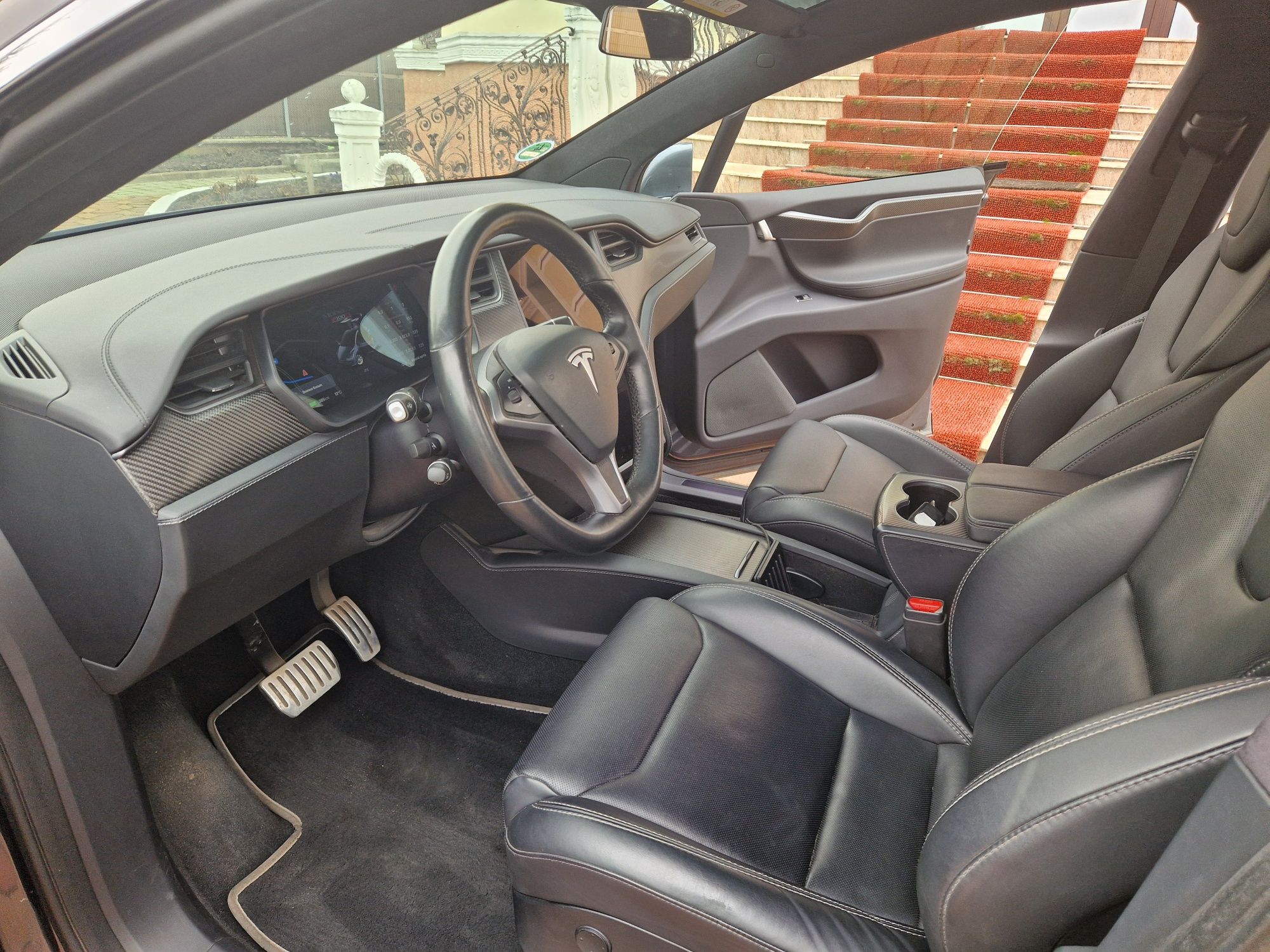 Vand tesla model 100x , an 2019 , 38000 km , 7 locuri,