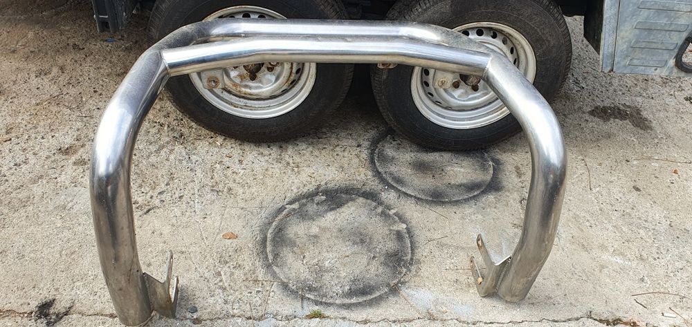 Bull bar original nissan patrol y60