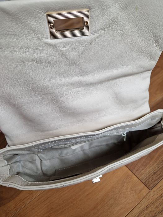 Geanta din piele naturala