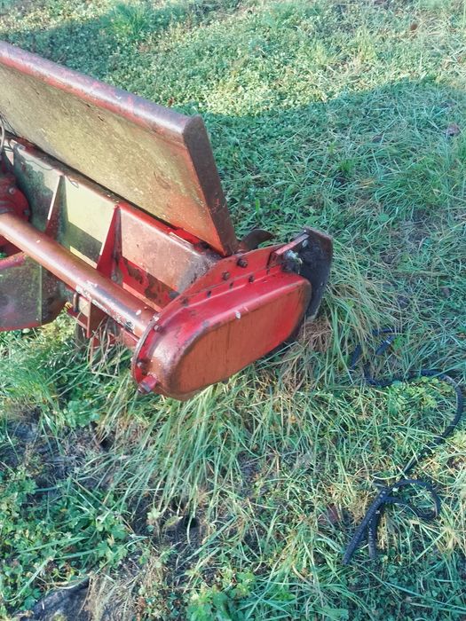 Vând utilaje agricole