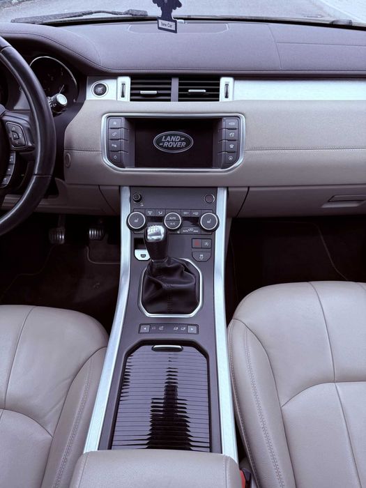 Range Rover Evoque 2015 – Full Option