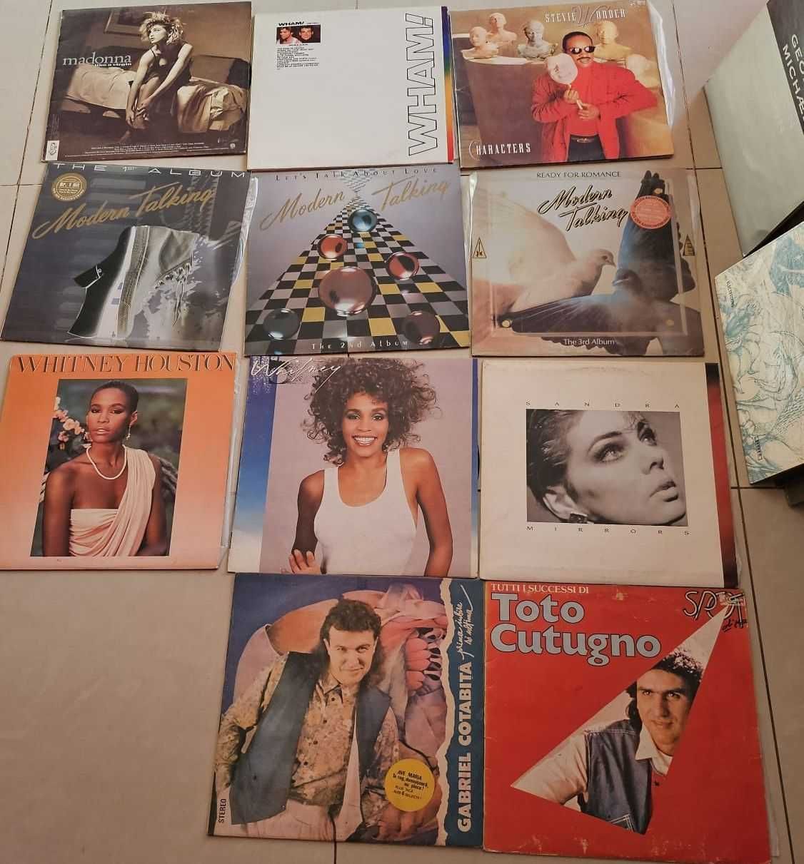 Colectie de viniluri pop-rock, clasica