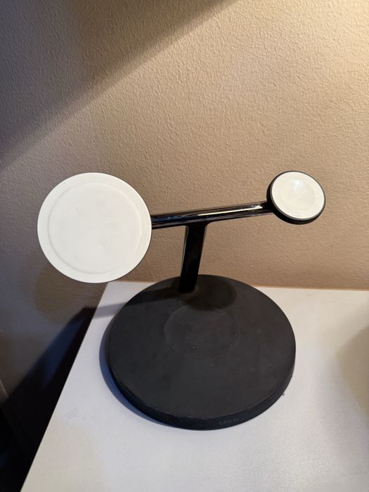 Belkin 3-в-1 MagSafe