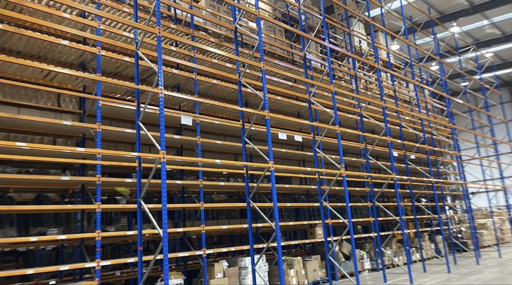 Rafturi metalice industriale
