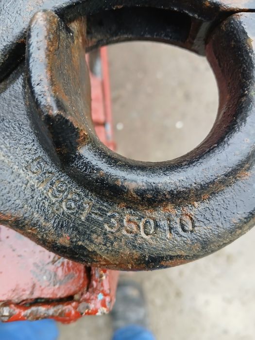 Поодам парковку для прицепа автомбилей. В хорошем состоянии