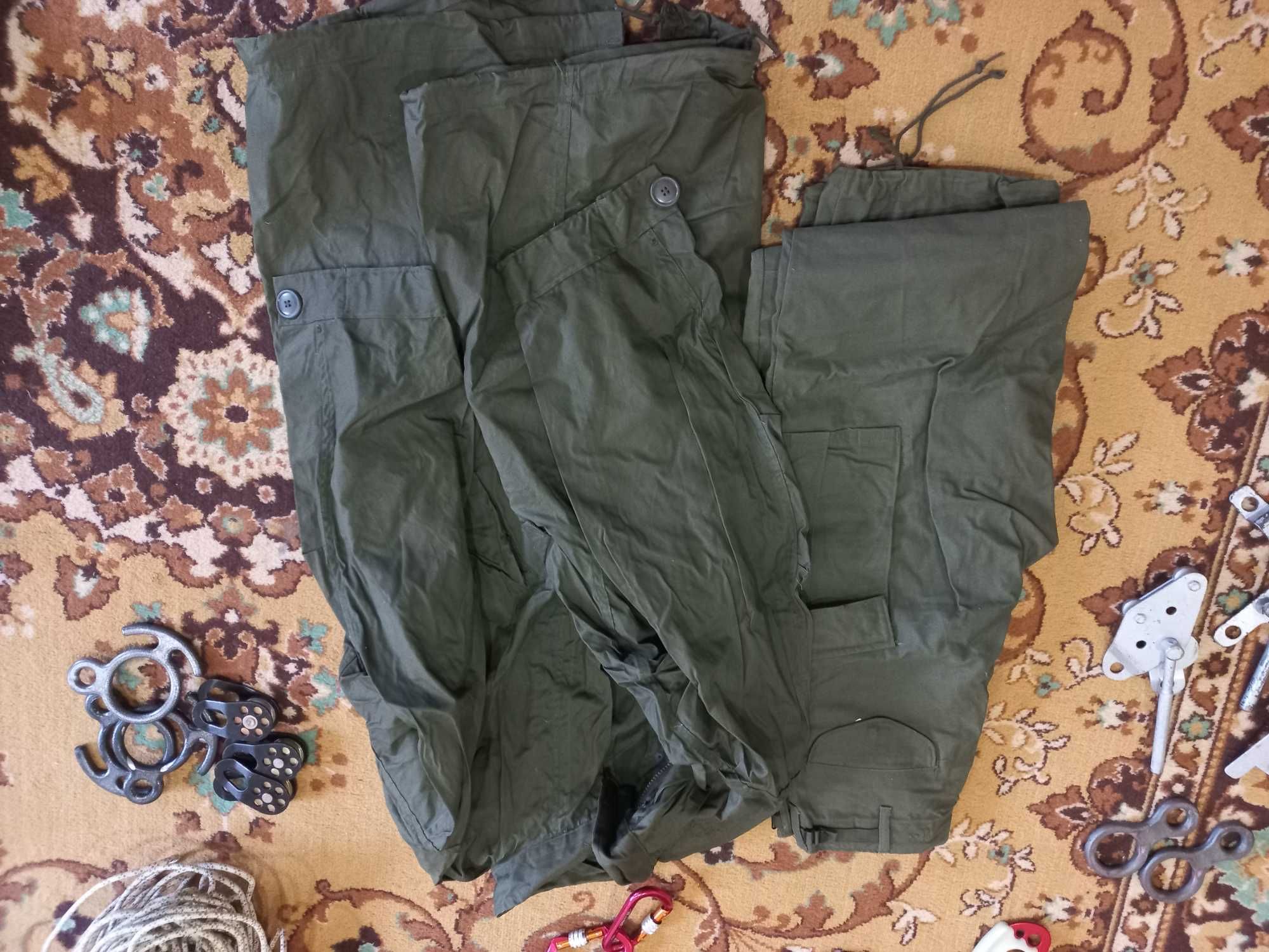 Альпинистское снаряжение.
