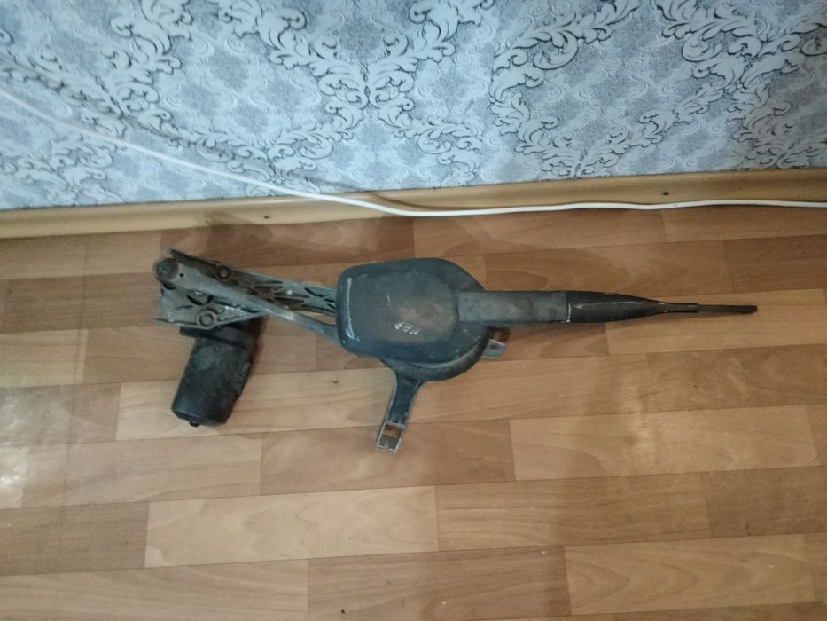 Мерседес стеклоочиститель