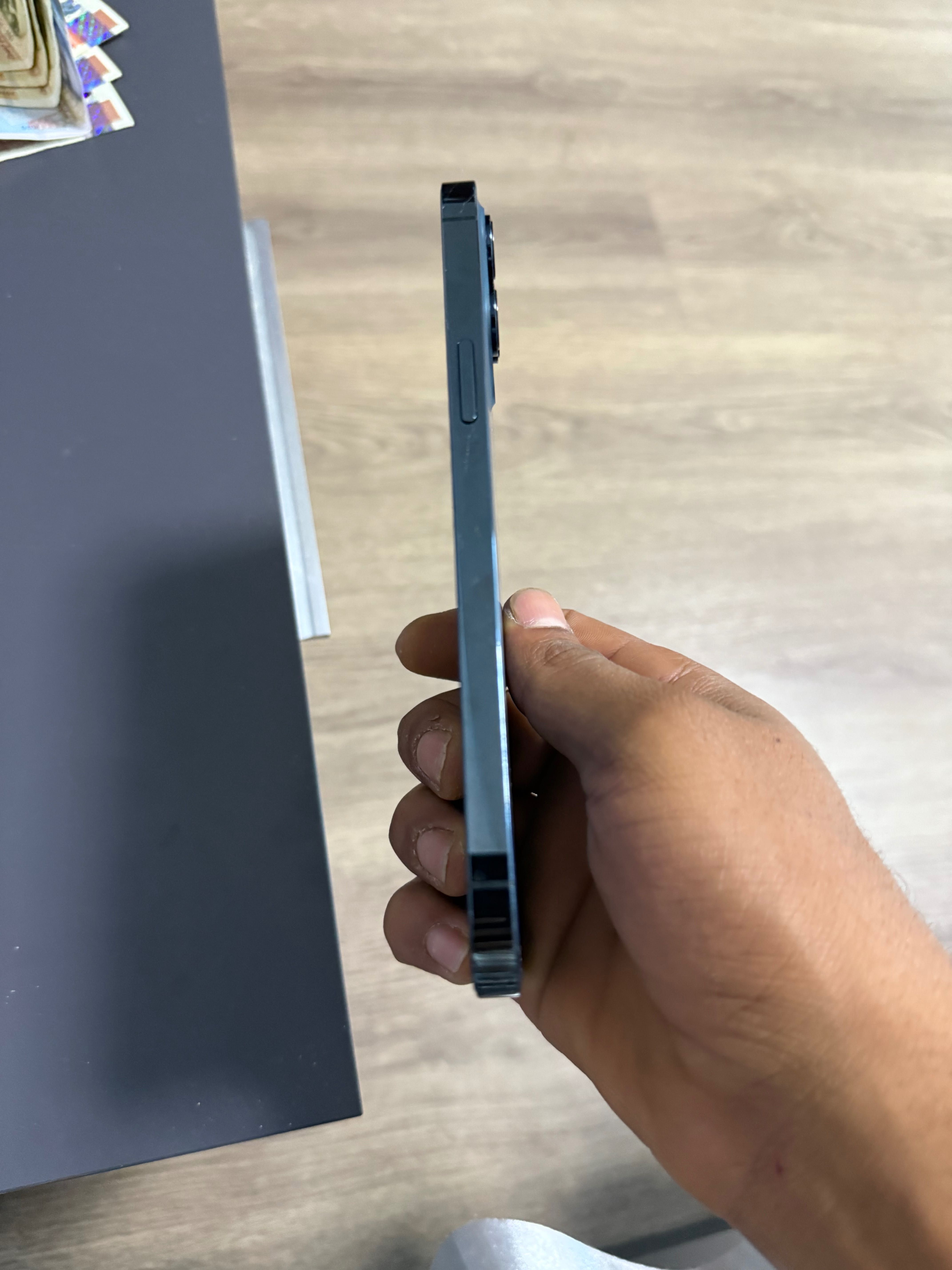 iphone 12pro на части
