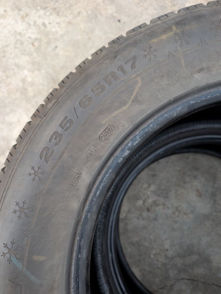 Anvelope de iarna SH Dunlop 235/65/17