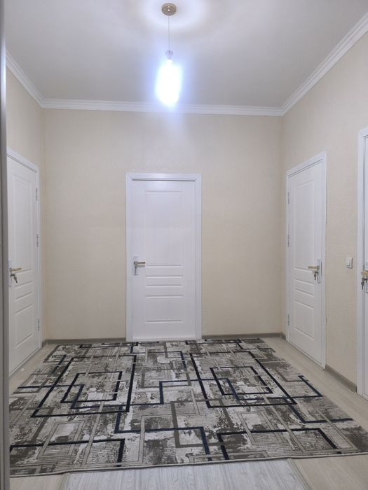 Ijaraga 2xonali kvartira o'rikzor bozor yonida