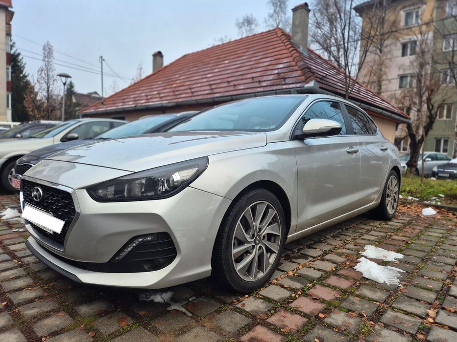 Hyundai I30 Fastback 1.4 T-GDI 140cp 7DCT