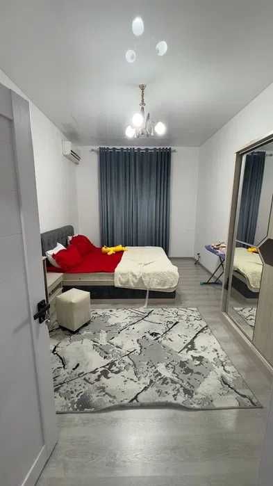 Паркентский 2/5/10 Новостройка 80 м2 с мебелью техникой. Очен дешево