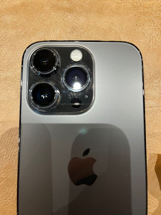iPhone 14 Pro 128 GB + AirPods 2nd generation