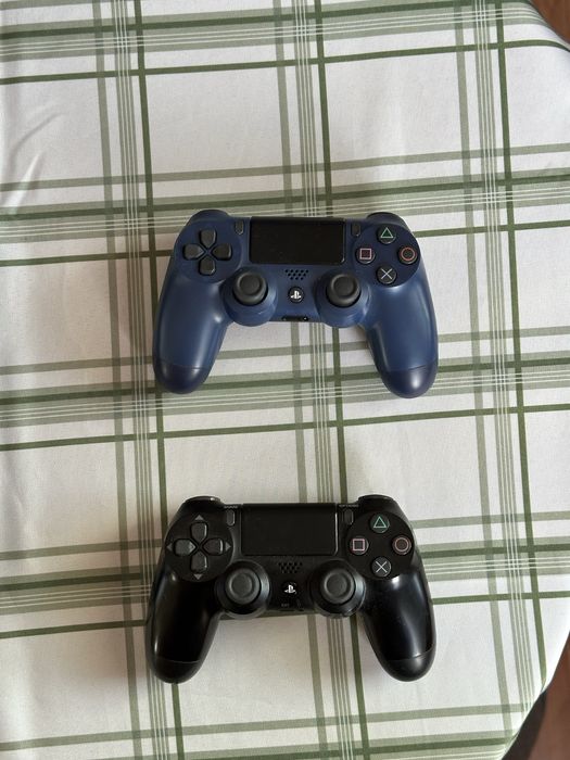PlayStation 4 Slim, 1 TB, 2 контролера + 9 игри