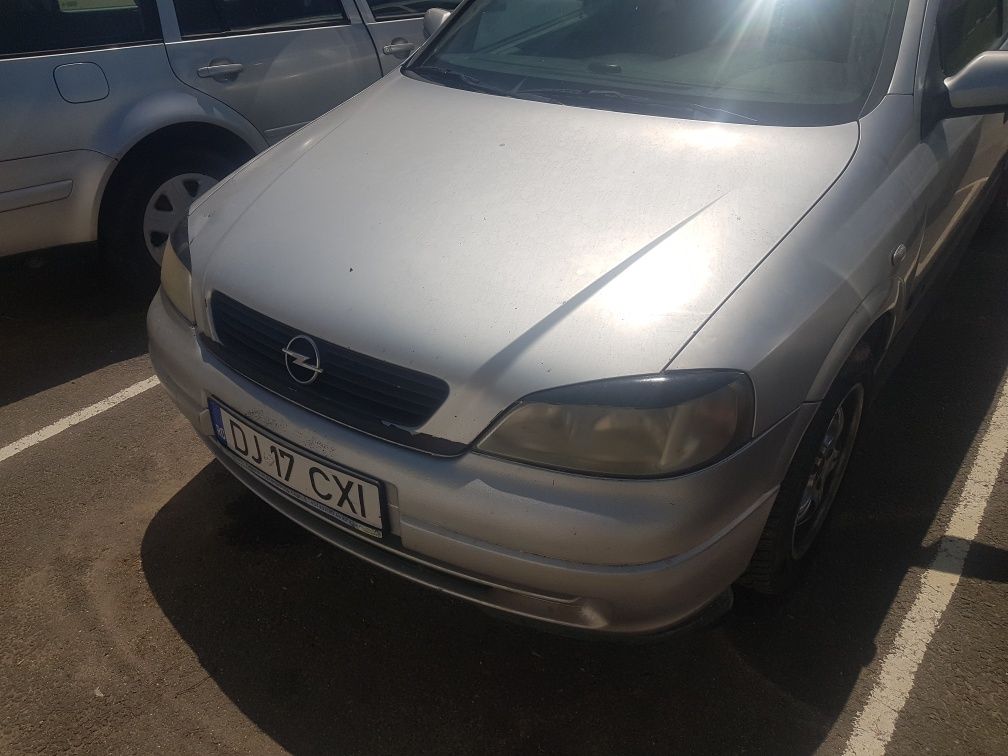 Vând Opel Astra G 2002
