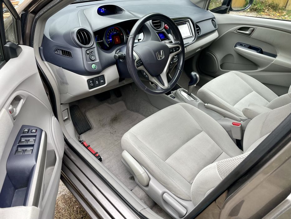 Honda Insight hibrid Elegance Euro5 Navi Revizie Baterie IMA schimbata