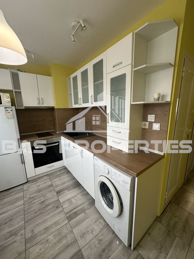Продава се Двустаен апартамент в София, Обеля 2 - 65 кв.м за 2147 €/кв.м - Снимка #1