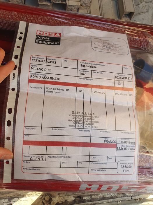 Vând generator MOSA GS S-8000 HBT cu motor Honda – NOU, nefolosit.