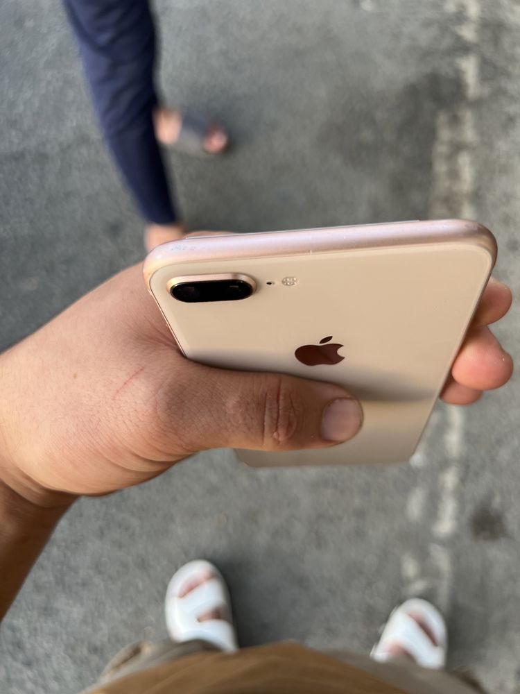 Iphe 8plus sotladi srocna