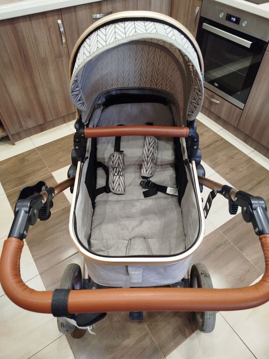 Комбинирана бебешка количка Мони + Столче за кола