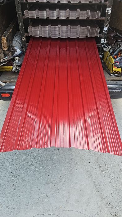 Vând tabla cutata color