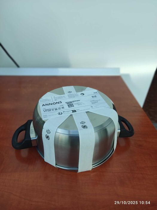 Vând oale inox 2,8 l