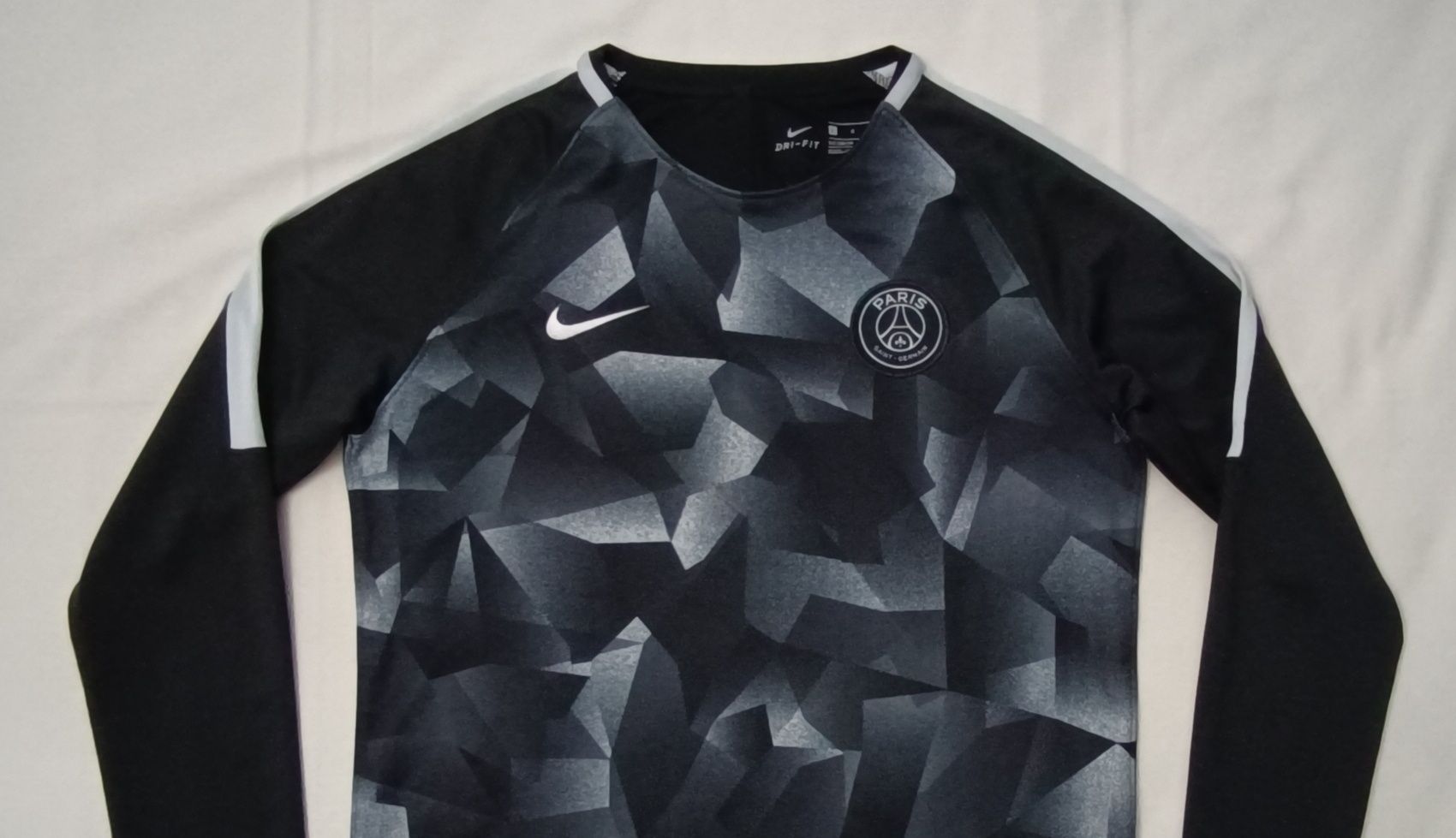 Nike DRI-FIT PSG Paris Saint-Germain оригинална блуза ръст 147-158см