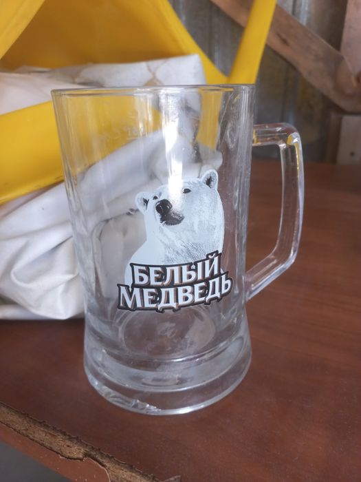 Продаются фирменные бокалы , кружки для разливөных напитков цена 1 500