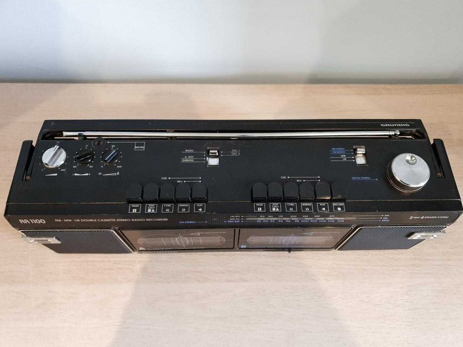 Vând  RCD Panasonic RX ES27/dublu radiocasetofon Grundig RR1100
