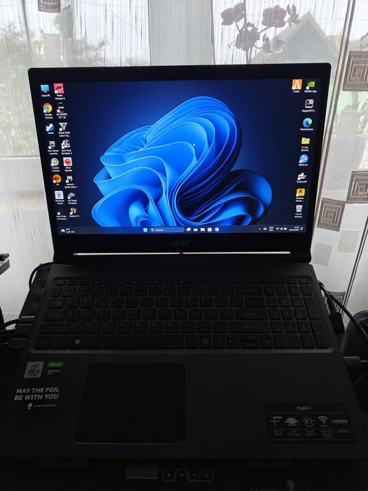 Laptop Acer Aspire 7