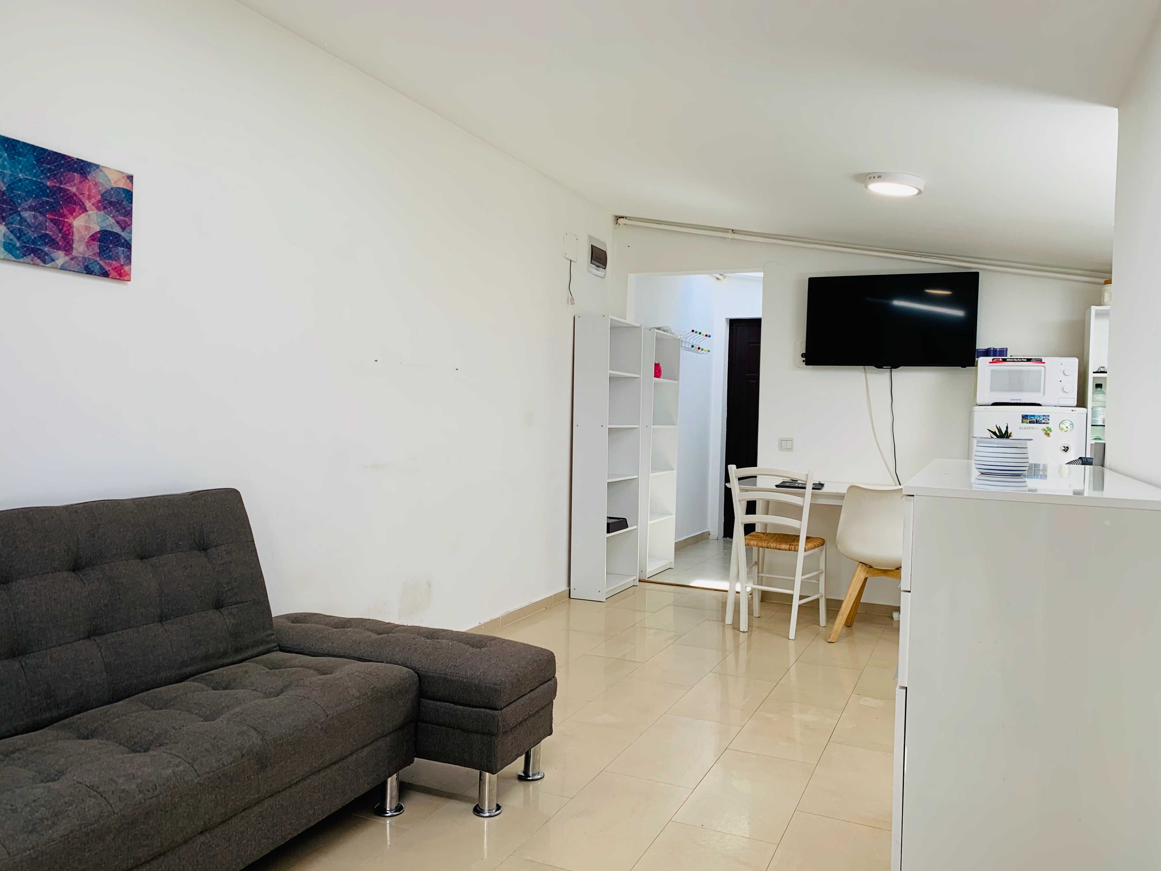 apartament 1 cam central, ingrijit, modern, direct proprietar