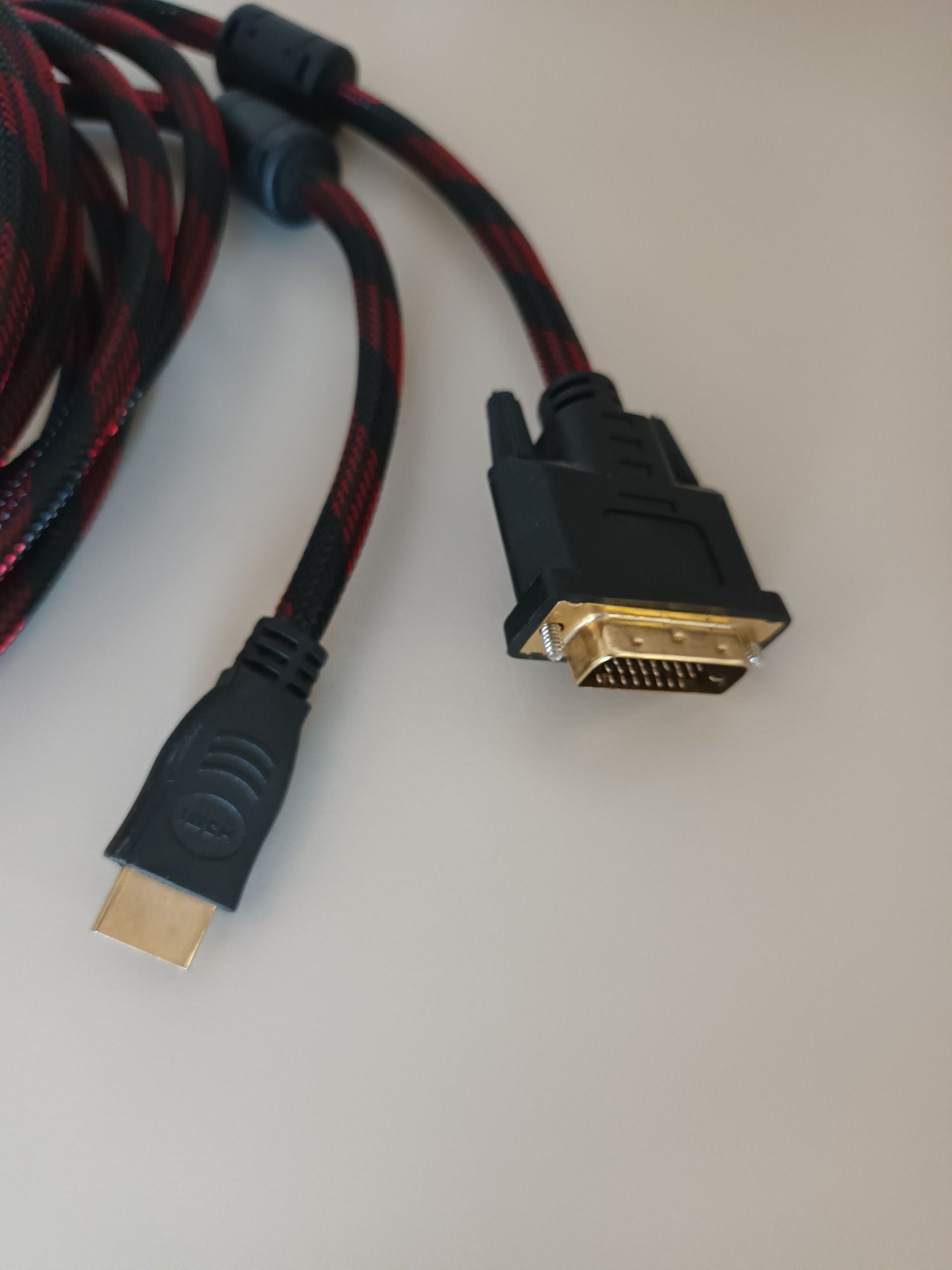 Кабел hdmi -dva 5метра