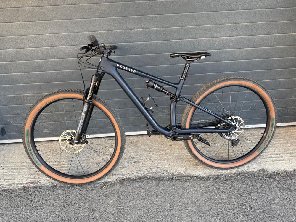 bicicleta Specialized Epic carbon 29