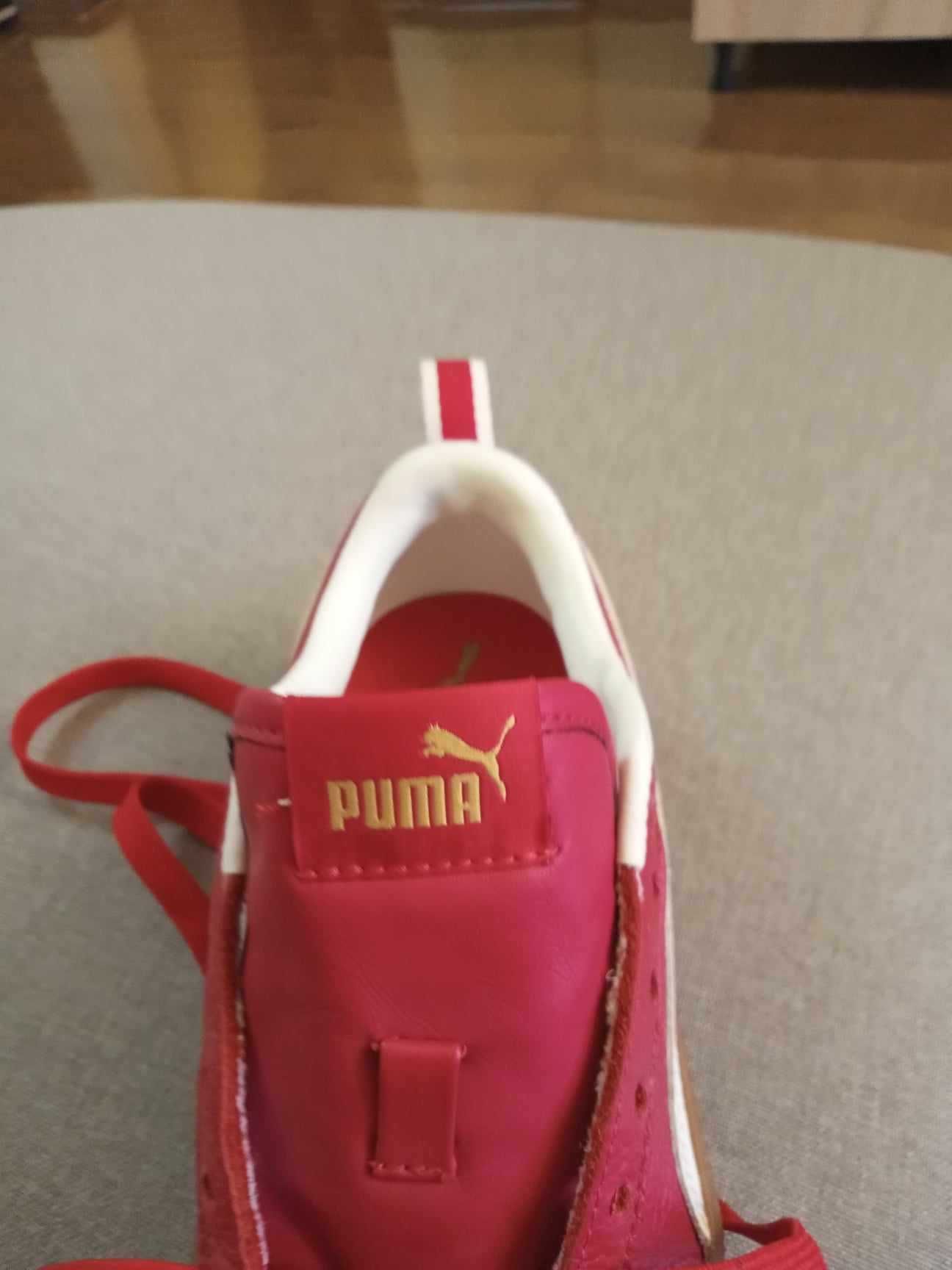 pantofi sport marca puma rosu