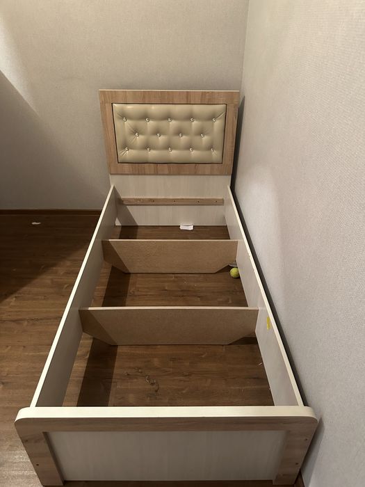 Отдам бесплатно все что на фото