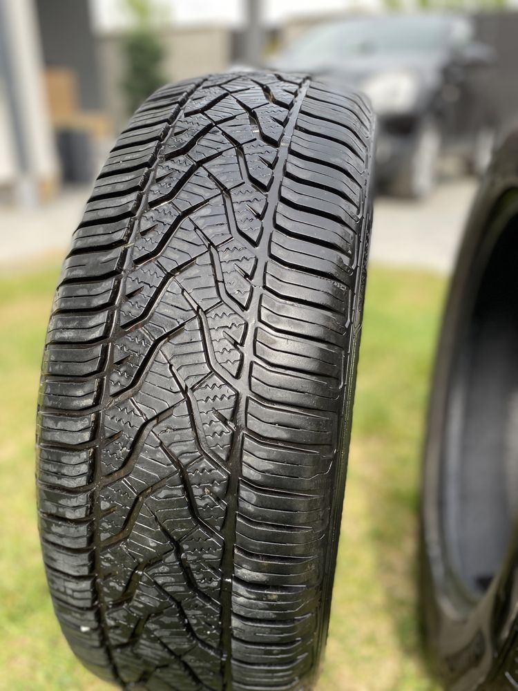 Anvelopa 4 anotimpuri 215/60R17