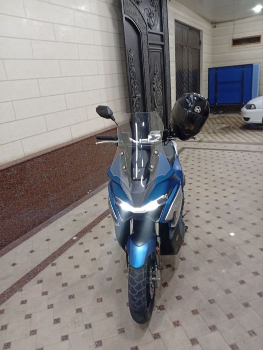 Мото сотилади срочна яхщи нархга бервораман