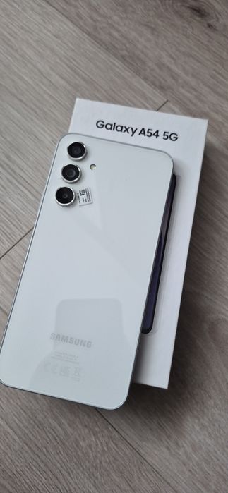 Samsung Galaxy A54 5G 256 GB Бял