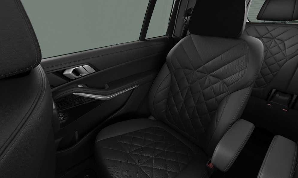 BMW X7 xDrive40i (G07) с гарантии