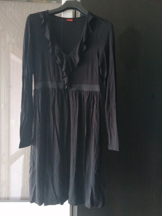 Луксозна рокля за бременни на Esprit и подаръци