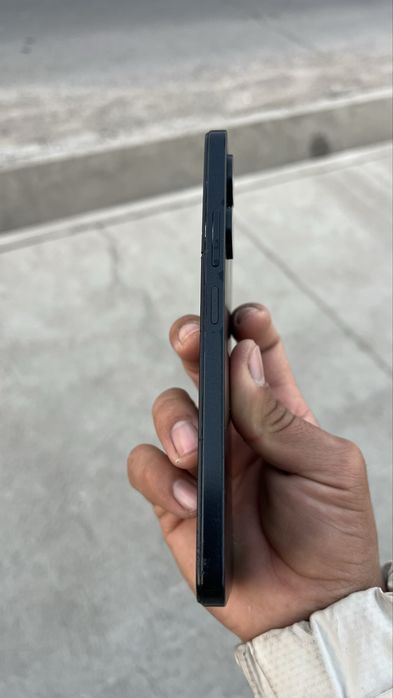 Redmi 13c 8/256 qiz bola tutgan/800 taqalgani