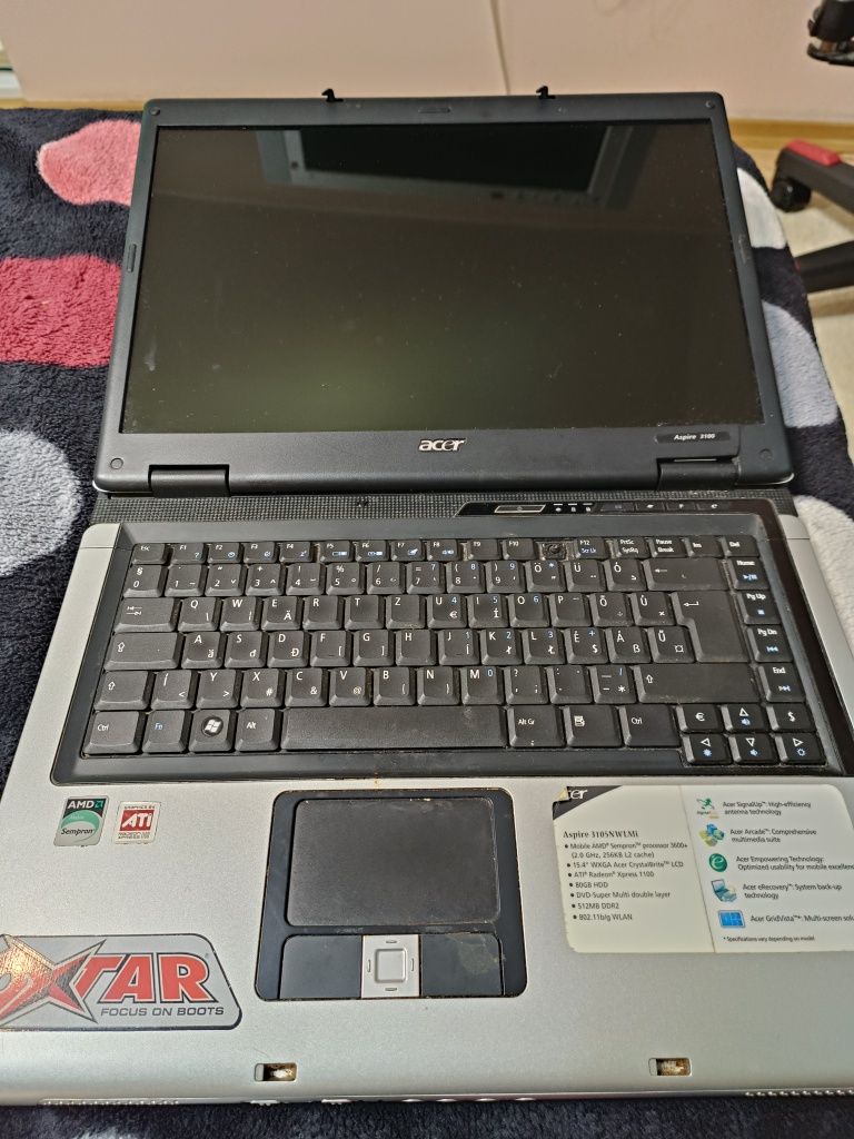 Laptop ACER pentru piese de schimb și memorie DDR