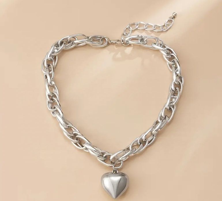 Бижута, колиета, гривни, обеци